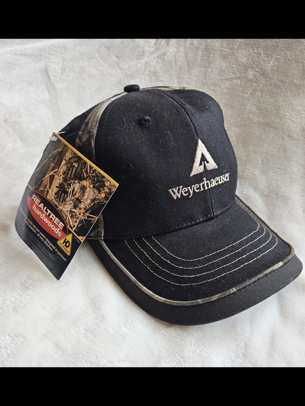 Weyerhaeuser Black And Camo Mens Hat Baseball Cap